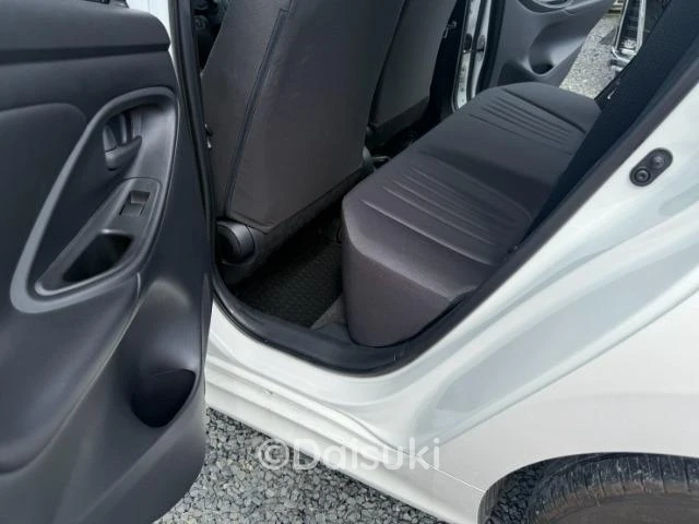 Toyota Yaris G 2024