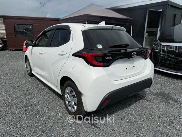 Toyota Yaris G 2024