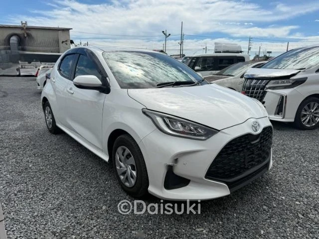 Toyota Yaris G 2024