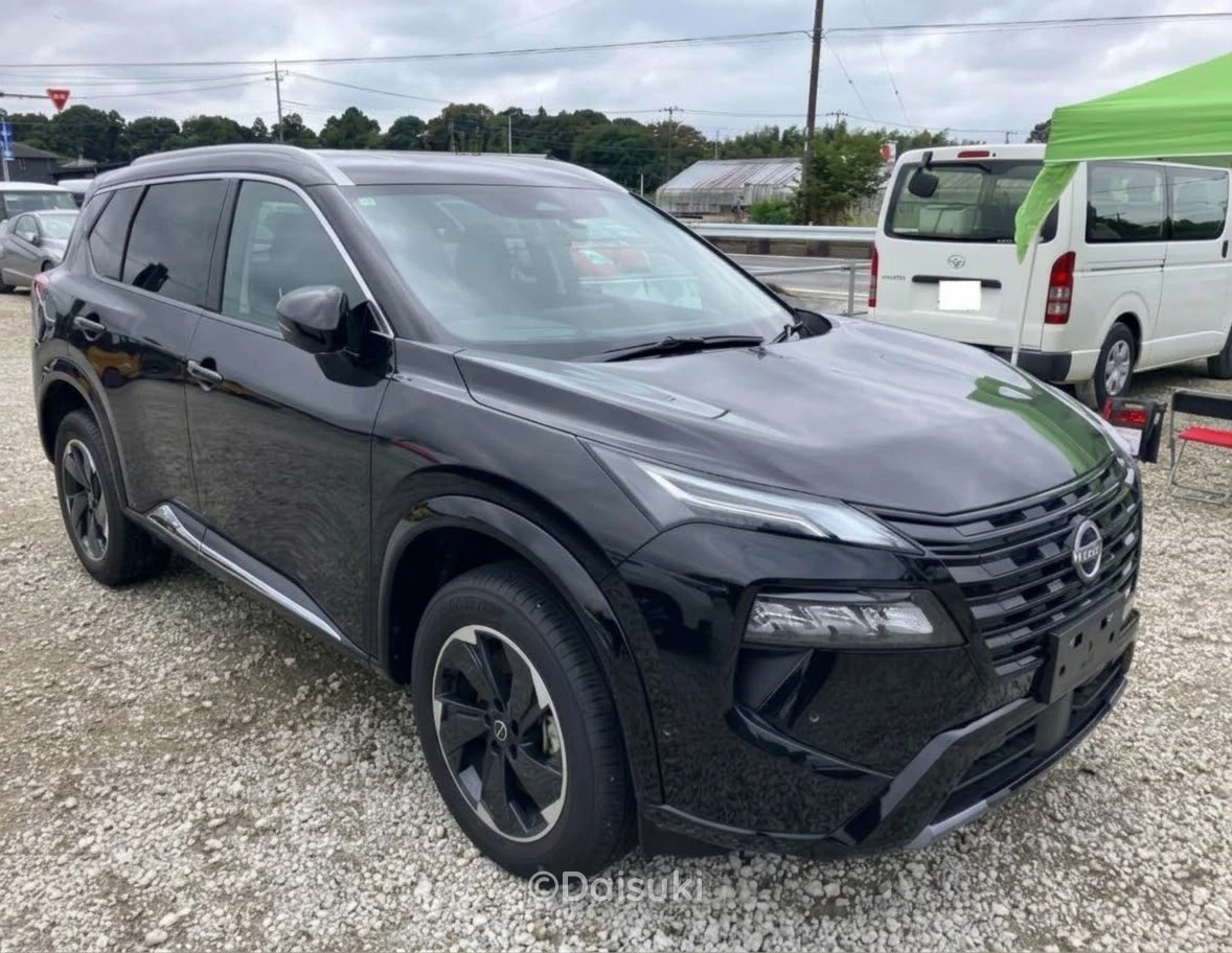 2025 NISSAN X-TRAIL HYBRID G e-4ORCE Driven 4100km
