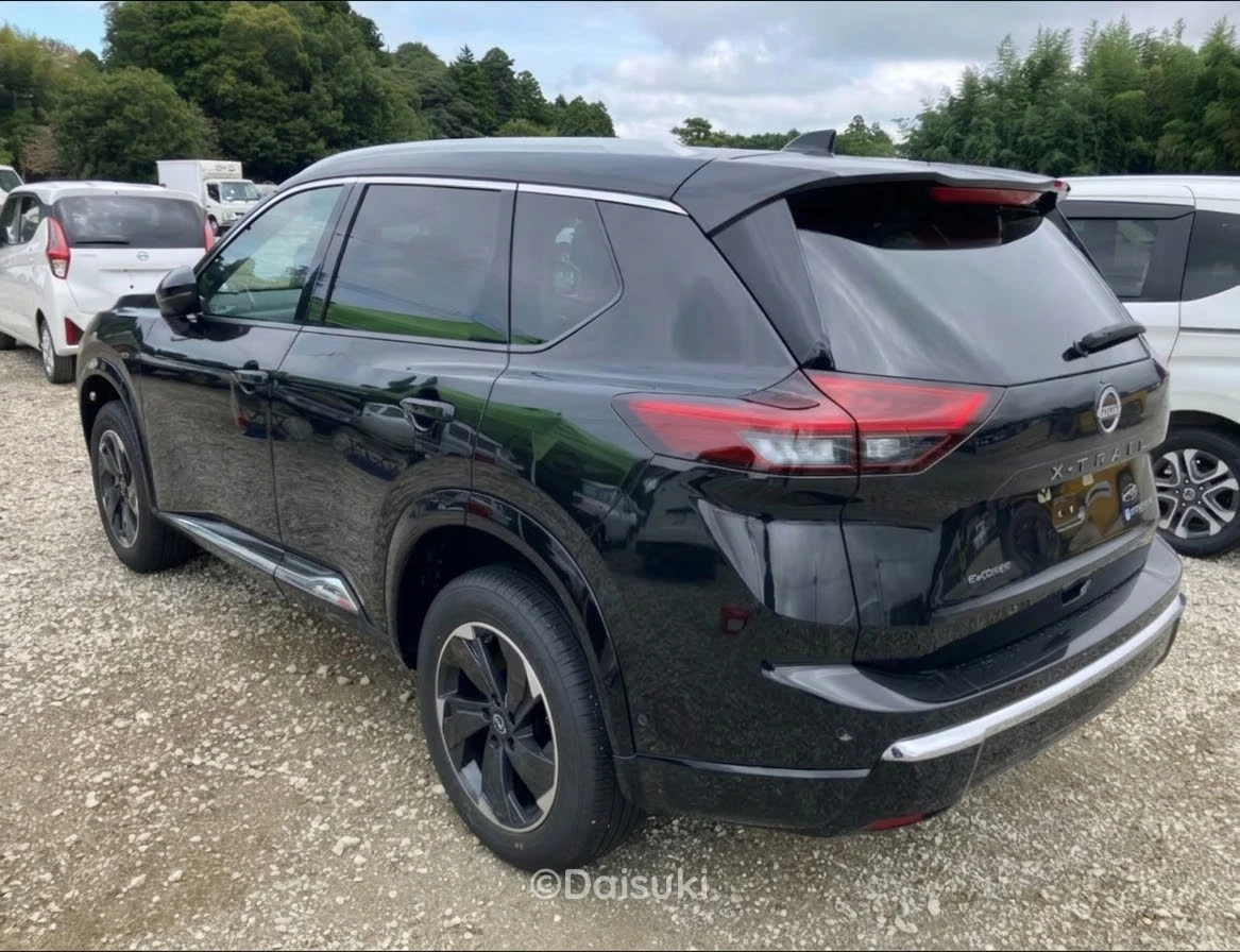 2025 NISSAN X-TRAIL HYBRID G e-4ORCE Driven 4100km