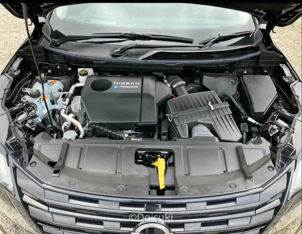 2025 NISSAN X-TRAIL HYBRID G e-4ORCE Driven 4100km